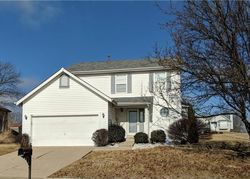 Short-sale in  JAMES RIVER DR Florissant, MO 63034