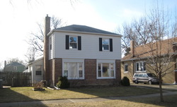 Short-sale in  MANCHESTER AVE Westchester, IL 60154