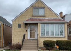 Short-sale in  S KENNETH AVE Chicago, IL 60629