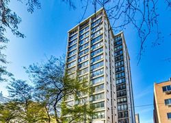 Short-sale Listing in N SHERIDAN RD APT 7D CHICAGO, IL 60660