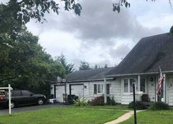 Short-sale in  HILL LN Levittown, NY 11756