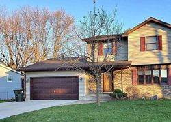 Short-sale in  CROSSING RIDGE TRL Sun Prairie, WI 53590