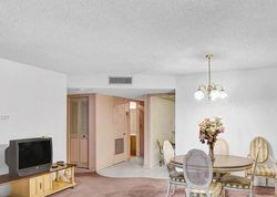Short-sale in  NW 22ND CT  Fort Lauderdale, FL 33313