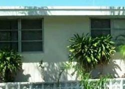 Short-sale in  MANCHESTER ST Boca Raton, FL 33487