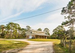 Short-sale in  CRESTWOOD RD Englewood, FL 34223