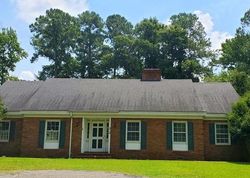 Short-sale in  S HILLCREST DR Goldsboro, NC 27534