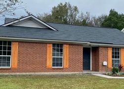 Short-sale in  RICE GATE DR Richmond Hill, GA 31324