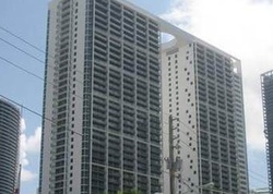 Short-sale in  SE 6TH ST  Miami, FL 33131