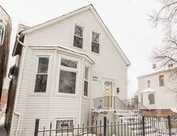 Short-sale in  S ESCANABA AVE Chicago, IL 60617