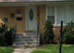 Short-sale in  DOBSON AVE Dolton, IL 60419