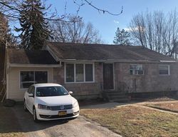 Short-sale Listing in LOCUST ST BRENTWOOD, NY 11717