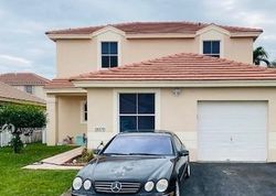 Short-sale in  NW 22ND CT Hollywood, FL 33029