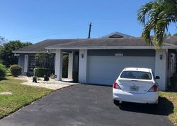 Short-sale in  SILK OAK CIR Fort Lauderdale, FL 33319