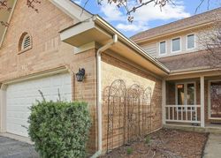 Short-sale in  NEWTOWN DR Buffalo Grove, IL 60089