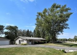 Short-sale Listing in JOHN AVE COUNTRY CLUB HILLS, IL 60478