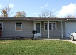 Short-sale in  DALHART AVE Romeoville, IL 60446