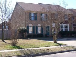 Short-sale in  WOODS EDGE RD Virginia Beach, VA 23462