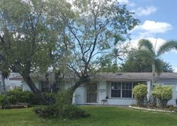 Sheriff-sale in  NASSAU DR Hollywood, FL 33023