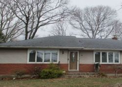 Sheriff-sale Listing in E MADISON ST EAST ISLIP, NY 11730