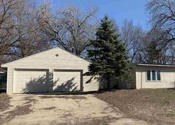 Short-sale in  RIVERVIEW RD Thomson, IL 61285
