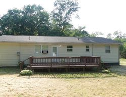 Short-sale in  LAKE DR Farmville, VA 23901