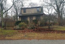 Sheriff-sale Listing in OVERLOOK DR MASTIC, NY 11950