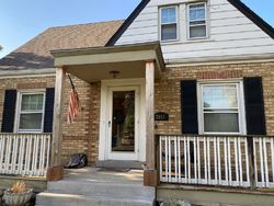 Short-sale in  N CANFIELD AVE Chicago, IL 60631