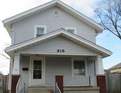 Short-sale Listing in N JACKSON ST SPRINGFIELD, OH 45504