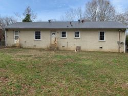 Short-sale in  SHADOW LAWN DR Jackson, TN 38301