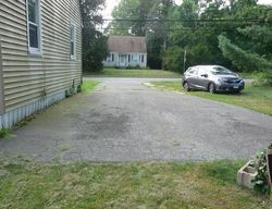 Short-sale Listing in SLATER RD NEW BRITAIN, CT 06053