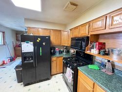 Short-sale Listing in CHARING CROSS RD ELK GROVE VILLAGE, IL 60007