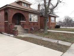 Short-sale in  S 10TH AVE Maywood, IL 60153