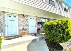 Short-sale in  SILVER CT Trenton, NJ 08690