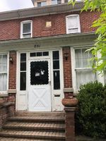 Short-sale Listing in LOW AVE WAUKEGAN, IL 60085