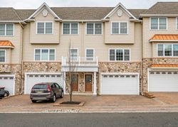 Short-sale in  WHITE OAK LN Matawan, NJ 07747