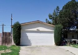 Short-sale in  EUCALYPTUS DR Highland, CA 92346