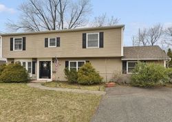 Short-sale in  VOORHIS PL Pompton Plains, NJ 07444