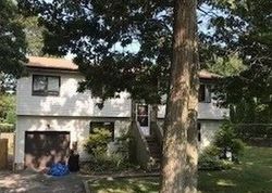Short-sale Listing in CONCORD RD SHIRLEY, NY 11967