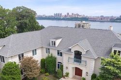 Sheriff-sale Listing in BRIDLE WAY FORT LEE, NJ 07024