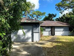 Short-sale in  ST LUCIA CT Bonita Springs, FL 34135