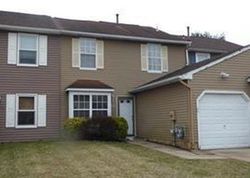 Short-sale Listing in S HILL DR MOUNT HOLLY, NJ 08060