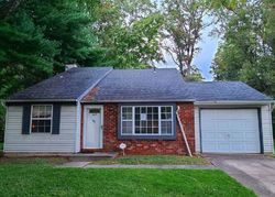 Short-sale in  LENCREST RD Randallstown, MD 21133