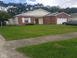 Short-sale Listing in CHASTAIN LN TALLAHASSEE, FL 32305