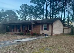 Short-sale Listing in COUNTRY CLUB RD JACKSONVILLE, NC 28546