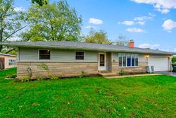 Short-sale in  ILLINI DR Minooka, IL 60447