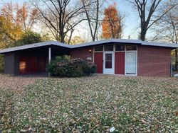 Short-sale in  JANUARY AVE Saint Louis, MO 63134