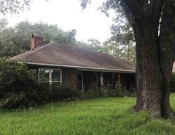 Short-sale in  PARKSIDE DR Baton Rouge, LA 70816