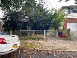 Short-sale Listing in HUNNEWELL AVE ELMONT, NY 11003