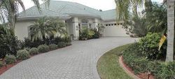 Short-sale in  SHERBROOKE CT Venice, FL 34293