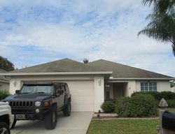 Short-sale in  MARUMBI CT Wesley Chapel, FL 33544